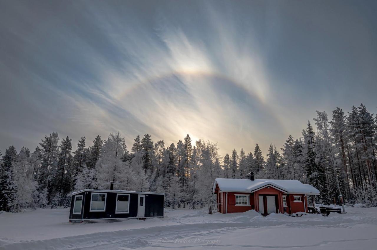 Old Pine Husky Lodge Sompujarvi Exterior foto